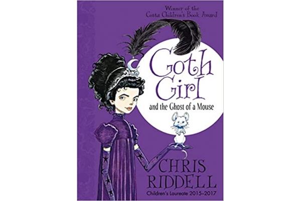 goth-girl-and-the-ghost-of-a-mouse