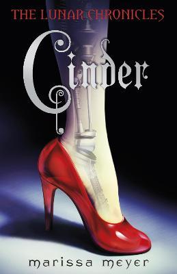 Cinder : The Lunar Chronicles Book 1