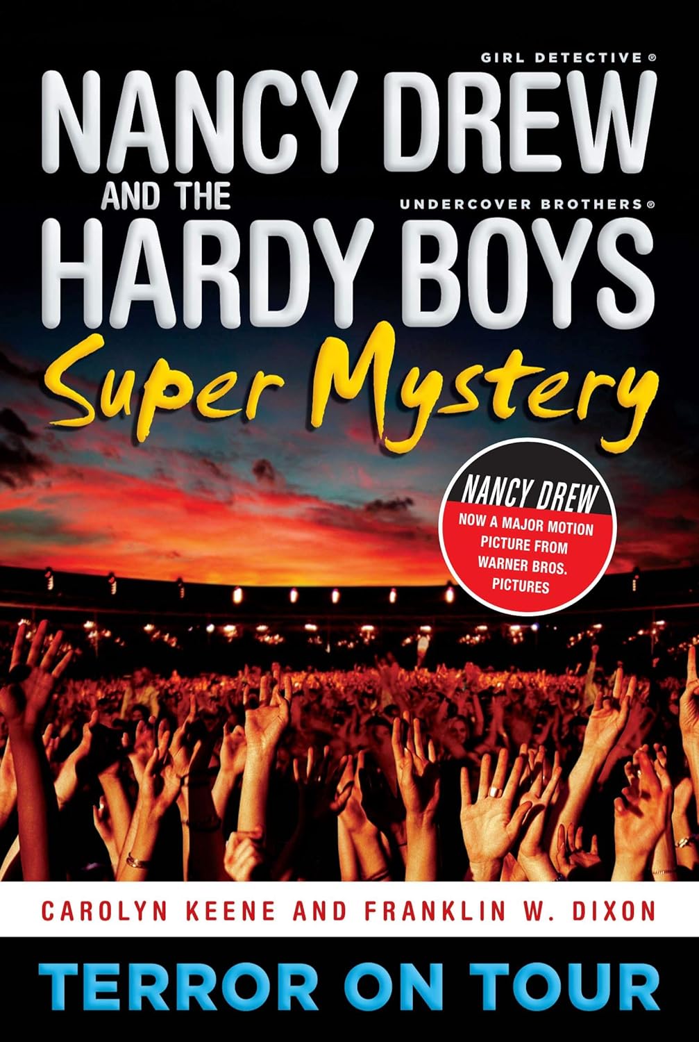 Terror on Tour  : (Nancy Drew and the Hardy Boys Super Mystery)